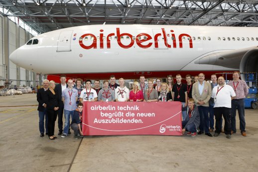 airberlin technik training start 2012.jpg