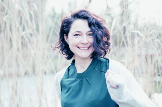 Autorenbild Jule Pieper.jpg