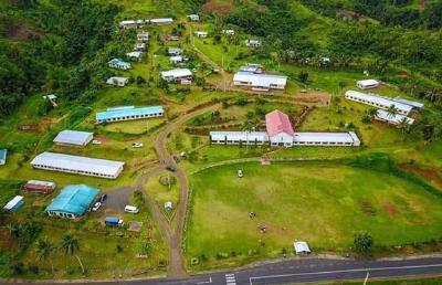 Campus der Navesau Adventist High School auf Fidschi © Foto: Adventist Record