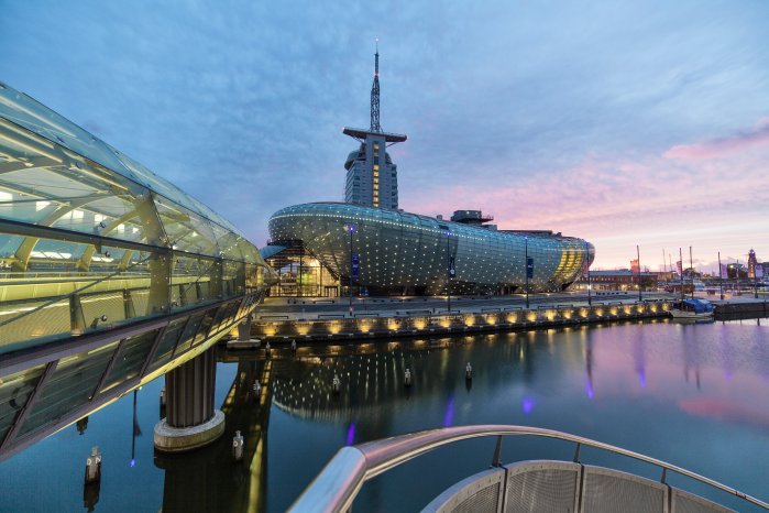 Klimahaus Bremerhaven Aussenansicht (c) Hannes Voigts.JPG