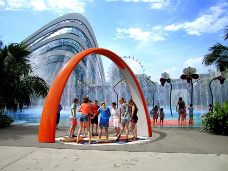 Welt der Freizeit 2 - interaktive Spielgeräte.jpg