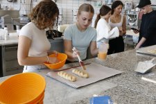 Zum Tag des Handwerks bot die Bildungsakademie der Handwerkskammer Mannheim Rhein-Neckar-Odenwald ein vielfältiges Programm zum Mitmachen und Spaß haben an. In den geöffneten Werkstätten konnten die Besucher vieles ausprobieren und ihre Talente für Berufsberufe entdecken