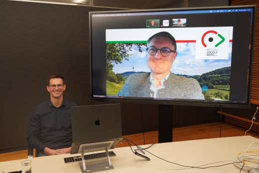 Foto Webinar 30-09-2026 - Dr. Mischak zugeschaltet.JPG