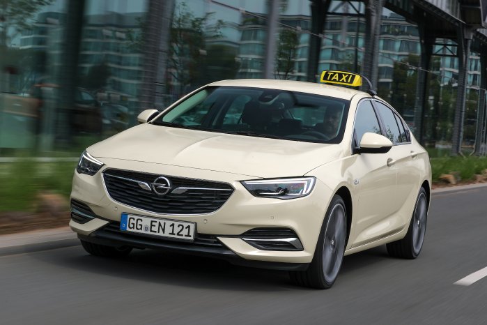 Opel-Taxi-504053.jpg