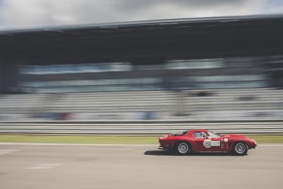 Zahlreiche Gäste des AvD-Oldtimer-Grand-Prix informierten sich am Pirelli Stand über Reifen für ihre klassischen Porsche Modelle. An vielen der ausgestellten Sportwagen waren Pirelli P 6000 montiert / Copyright: @amyshorephotography