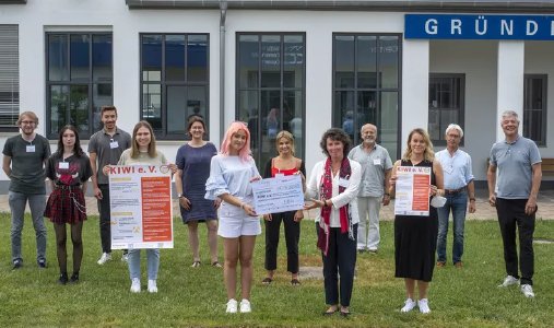 Das neue Azubi-Projekt unterstützt Kiwi e.V. mit einem großen Kommunikationspaket