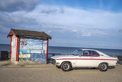 Wie vor 50 Jahren: Der Opel Manta feiert am Timmendorfer Strand