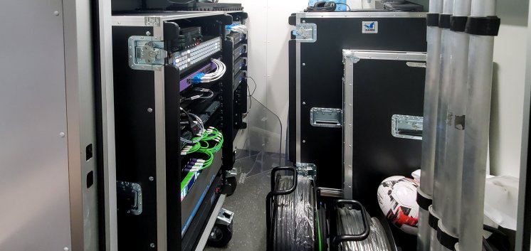 7.All servers are flight case mounted.jpg