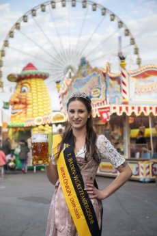 BWB_Erste BaWü Bierkönigin Laetitia_Thomas Wagner.jpg