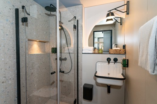 Cocoon_Theresienwiese_TinyHouse_final-10-2.jpg