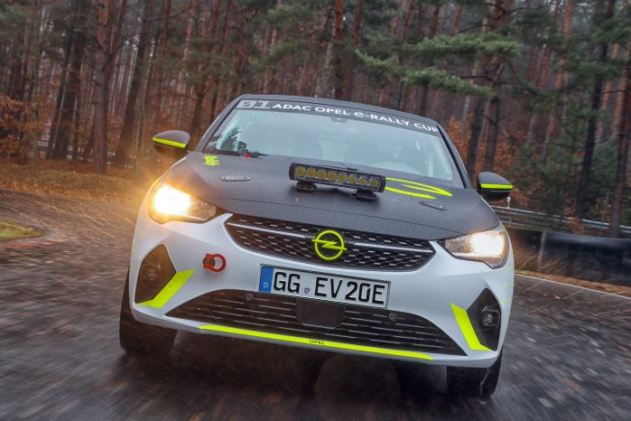 Opel-Corsa-e-Rally-510126.jpg