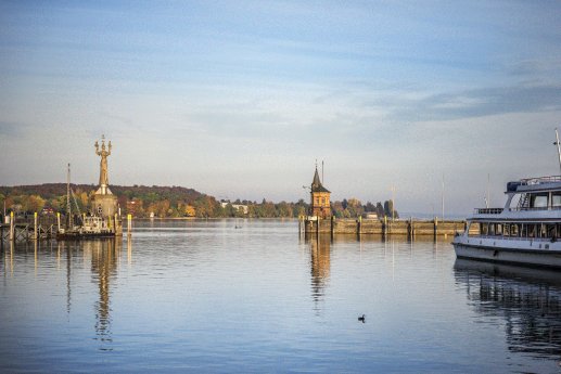 Konstanz-Bodensee-Hafen-Imperia-Schiff-01_Copyright_MTK-Dagmar-Schwelle.gif