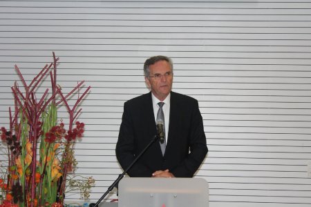 Dr. Dieter Wagner beim Festakt gestern an der HWG LU zu Ihrer Verwendung. (Bild: HWG LU)