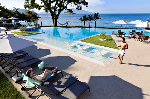 Pünktlich zur WM 2014 erstrahlt das 4-Tridents Club Med Resort Rio das Pedras in Brasilien .tif