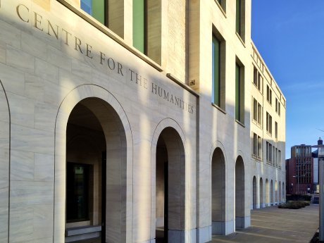 Aussenansicht_Oxford_Centre_for_the_Humanities_Copyright_Will_South_Etude.jpg