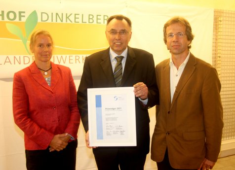 Schopfheim - Dinkelberghof -  Christine Arncken, Senator Roland Klinger, Markus Hurter.jpg