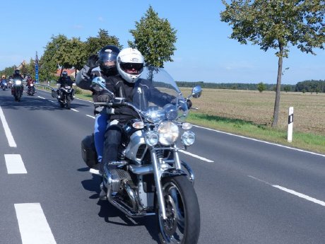 MotorradfreundeOberlausitz-e-V-Kinderheim-Ausfahrt.jpg.jpg