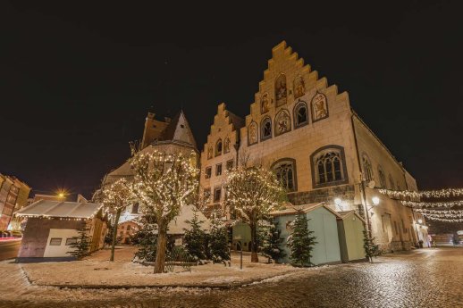 chistkindlmarkt-wasserburg-am-inn-marienplatz-rathaus-(c)stadt-wasserburg-am-inn.jpg