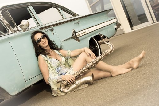 Annette Dolderer, US-Car.jpg