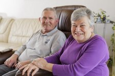 Pflegepreisträgerin Anny Hätinger an der Seite ihres Mannes Werner