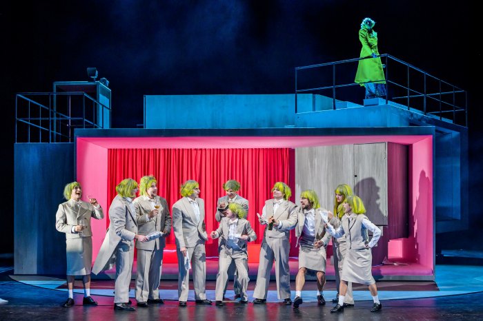 Die letzten Tage der Menschheit 2 FotoCandyWelz.jpg