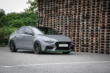 Barracuda Ultralight Project 2.0 on compact sports car Hyundai i30 Fastback N