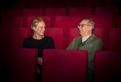 Deutsche Weinkönigin Katharina Staab und Berlinale-Direktor Dieter Kosslick. Bild: Ghandtschi