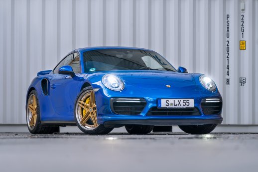 Porsche 911 turbo--3.jpg