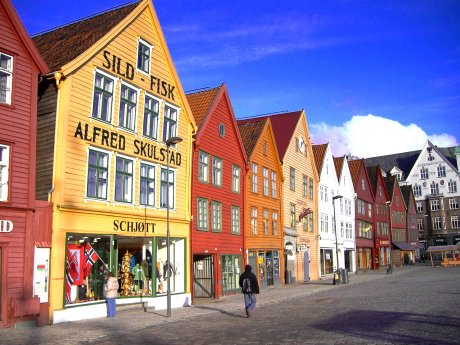 Bryggen_c_VisitNorwaycom_AndreaGiubelli.jpg