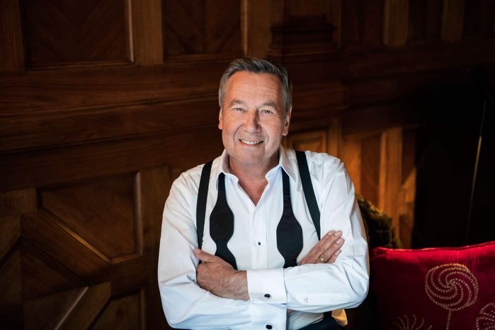 ROLAND_KAISER_Alles_oder_Dich_Pressefoto2_c_Paul_Schirnhofer.jpg