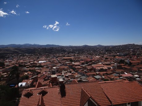 Blick_auf_Sucre_c_KarawaneReisen.jpg