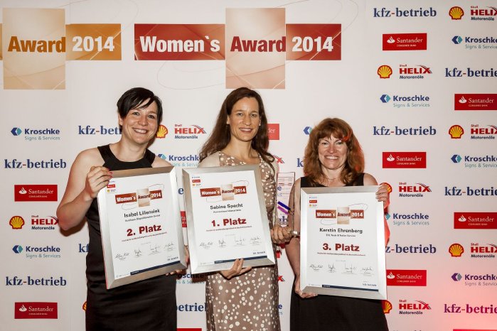 Sieger Womens Award 2014.jpg