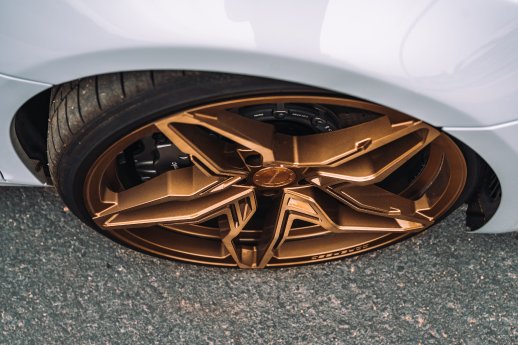 Aerotechnik Fahrzeugteile_R8-08075.jpg