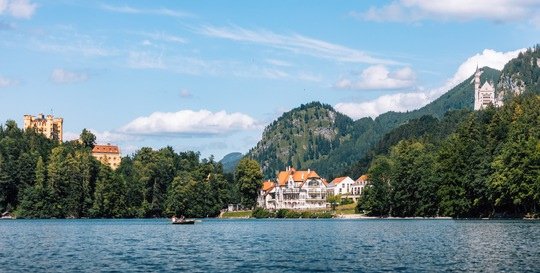 ameron-neuschwanstei~cht-schloesser5.jpg