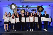 Siegereehrung der Landessiegerinnen und -sieger aus dem Reutlinger Kammerbezirk in Stuttgart.