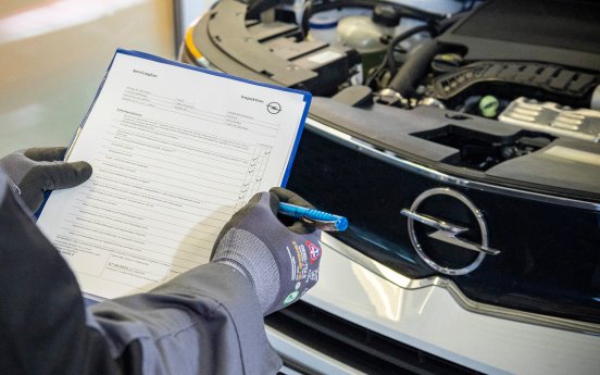 05_Opel-Fahrzeug-Fruehjahrscheck-519019.JPG