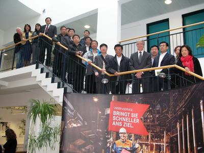 Chinesische Arbeitsmarktexperten bewundern das BiZ