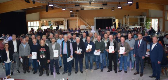 Gruppenbild__Ortslandwirtebearb.JPG