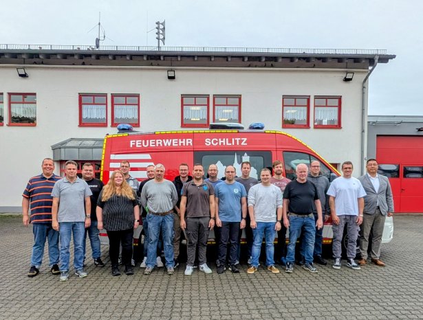 001 - Gruppenfoto.jpg