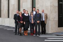 Kickoff Meeting, v.l.n.r.: Matthias Kramer (EMB), Heike Thomsen (LSN), Dr. Matthias Brandenburger (EMB), Dr. Imke Schneemann (LSN), Dr. Tabea Sturmheit (EMB), Andreas Dörich (FH Lübeck), Dr. Hinrich Habeck (LSN), Prof. Rolf Granow (oncampus) / Foto: Fraunhofer Einrichtung für Marine Biotechnologie (EMB)