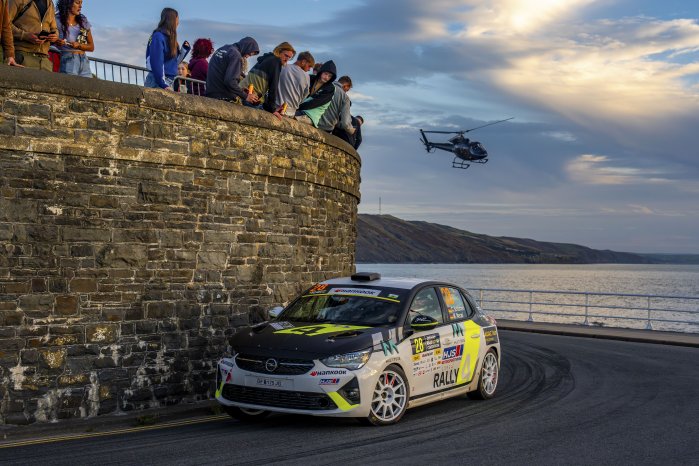 adac-opel-rally-junior-team-feiert-siebten-em-titel (9).jpg