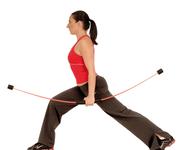 Exercises with the Flexi-Bar are ideal for strengthening the muscles in your back, chest and arms. Take the Flexi-Bar for example in your left hand, put one foot forwards and stretch both arms towards the floor. Now move the bar gently up and down to make it vibrate. After about 90 seconds, repeat with the other arm. Picture: AGR/FLEXI-SPORTS