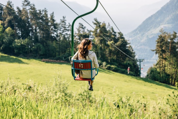 Benjamin Pfitscher - Sessellift - HQ 575097.jpg