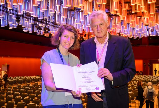 Killian_Preis_Dr_Sophia_Klehs_Prof_Armin_Welz_Foto_DGTHG_DGPK_David_Ausserhofer.jpg