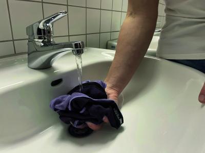 twl20gy_schwitzableiter cooling towel_Troika(6)