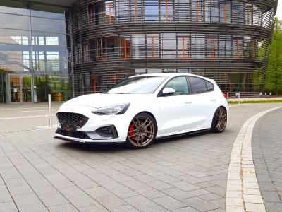 Barracuda Racing Wheels Europe: Ford Focus-Topmodell auf schicken Shoxx-Rädern