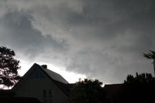 Das nächste Unwetter kommt sicher. Aber wie sicher ist das Dach davor?