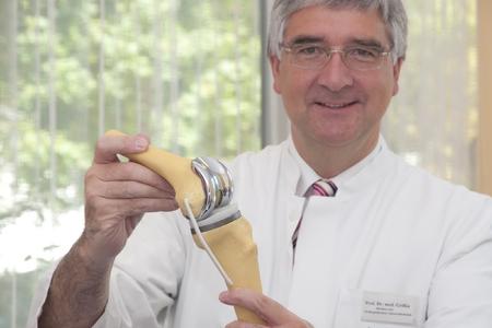 Prof. Dr. Joachim Grifka, Direktor der Orthopädischen Universitätsklinik in Bad Abbrach / Foto: obx-news