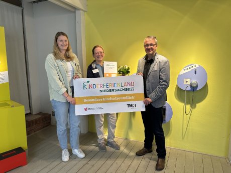 A - Wanna Ahlenmoor MoorIZ Urkunde Kinderferienland vldr von Borstel Fäcke Johnen.JPG