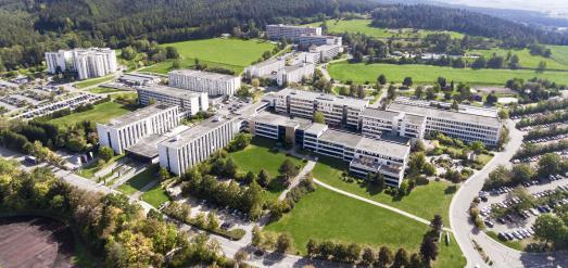 Die Eckert Schulen haben in den vergangenen Jahren Schritt um Schritt vom Campus in Regenstauf vor den Toren Regensburgs ganz Deutschland